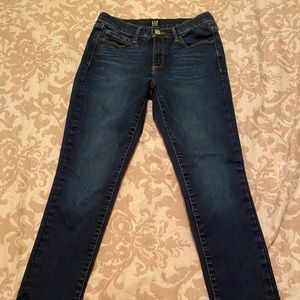 Gap true skinny